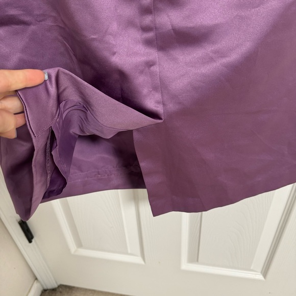 David’s bridal one shoulder dress with pleated bodice Color purple/plum Size 14. - Picture 5 of 9